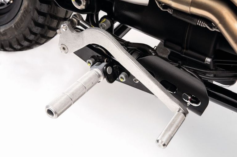 WIDER FOOTPEGS PAIR