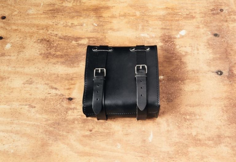 BORSA PORTA ATTREZZI IN CUOIO NERO