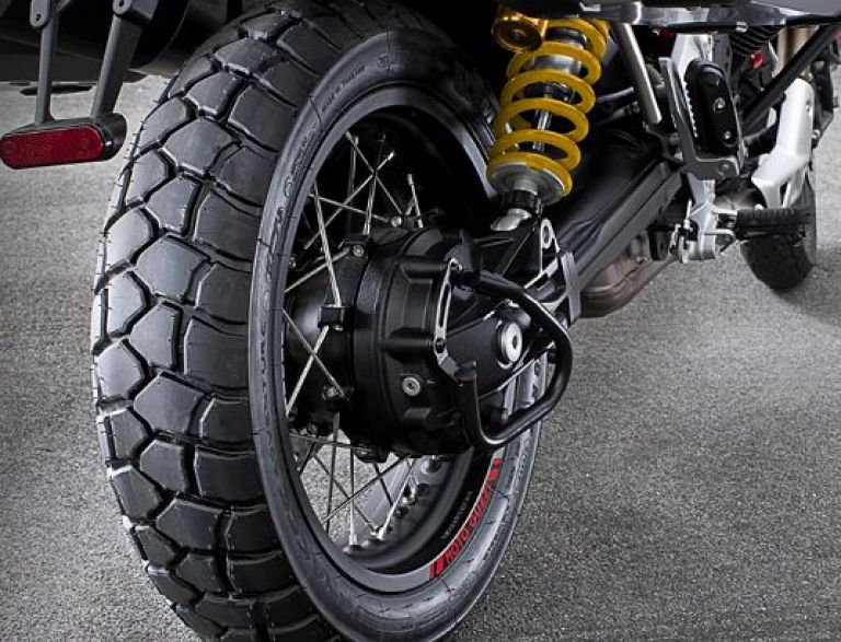 SPORT ADVENTURE TYRES - REAR